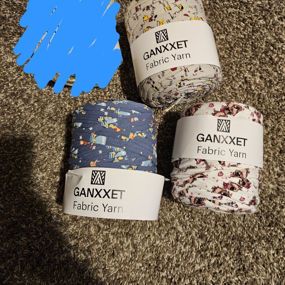 Ganxxet recycled print fabric yarn bundle